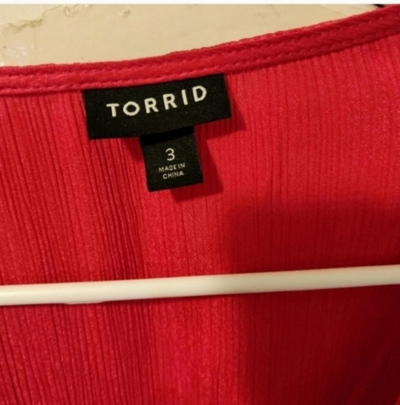 🍂🍁Torrid 3x Lily Babydoll Shiny Gauze Surplice Top - Picture 4 of 5